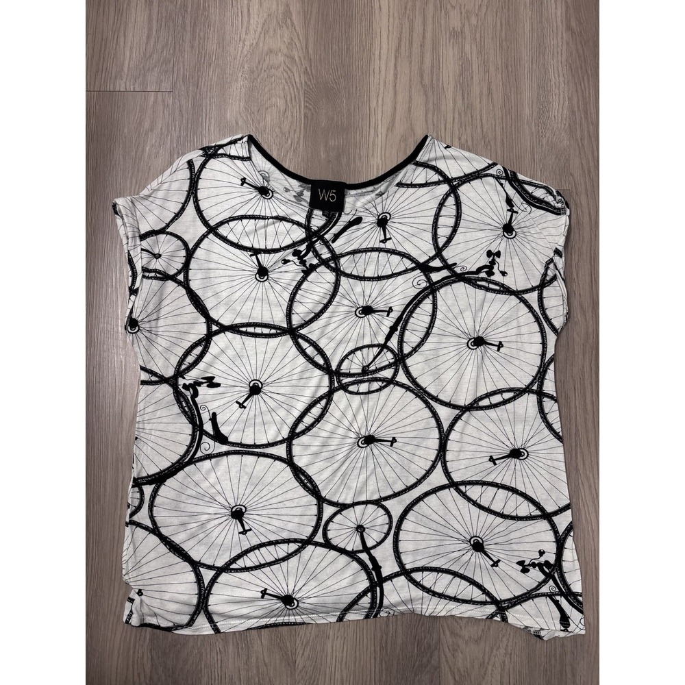 W5 Womens White T-Shirt Wheels Pattern Short Sleeve Scoop Neck Size XL